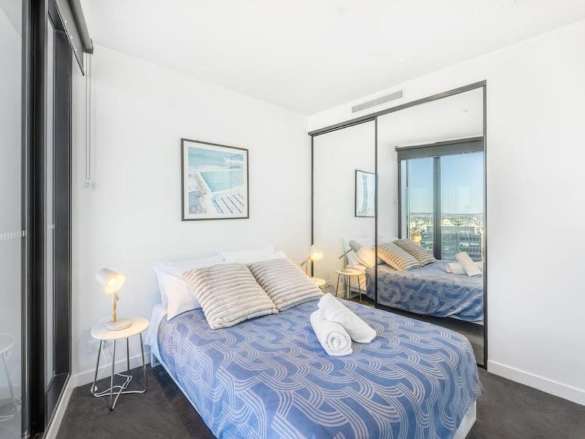 Apartment Story Bridge And View Skyhigh Luxe 2 Bed Unit *