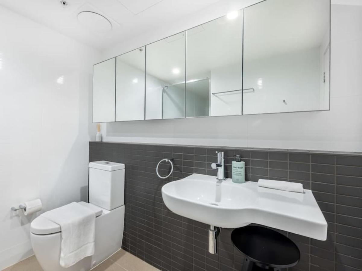 Riverview 2br Delicate Apt, 1min To Train Station Apartment Brisbane