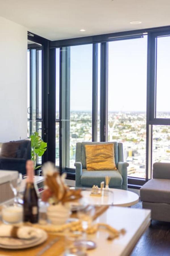 Story Bridge And View Skyhigh Luxe 2 Bed Unit *