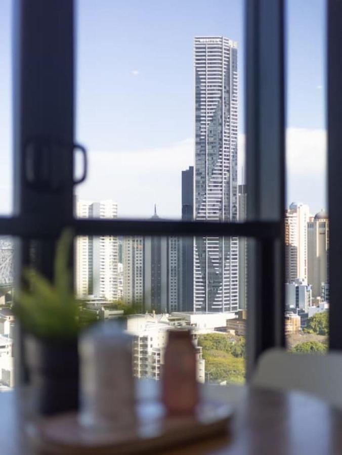 Story Bridge And View Skyhigh Luxe 2 Bed Unit Apartment