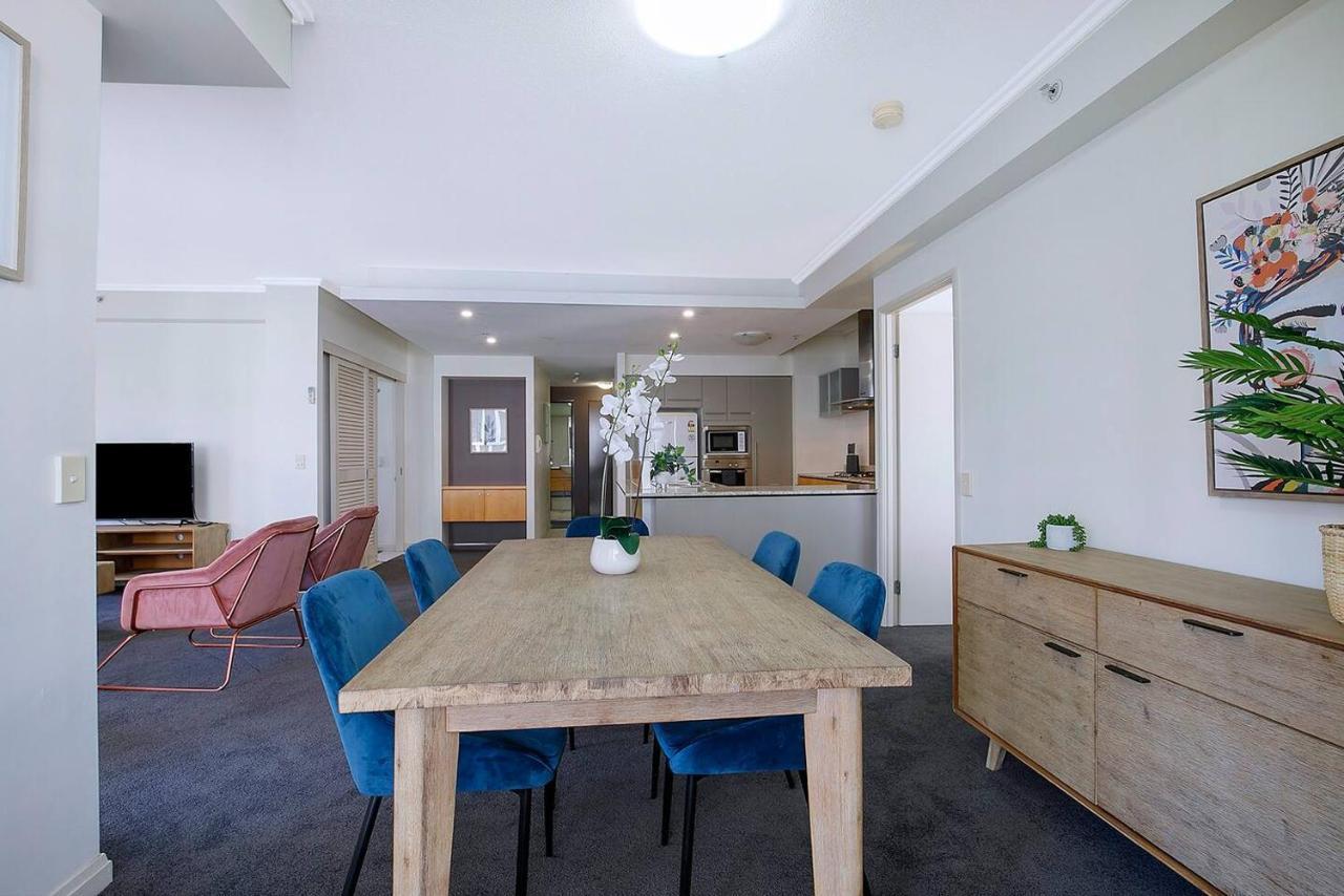 Apartment Of Brissie - Chic Resort-style Cbd Living Brisbane