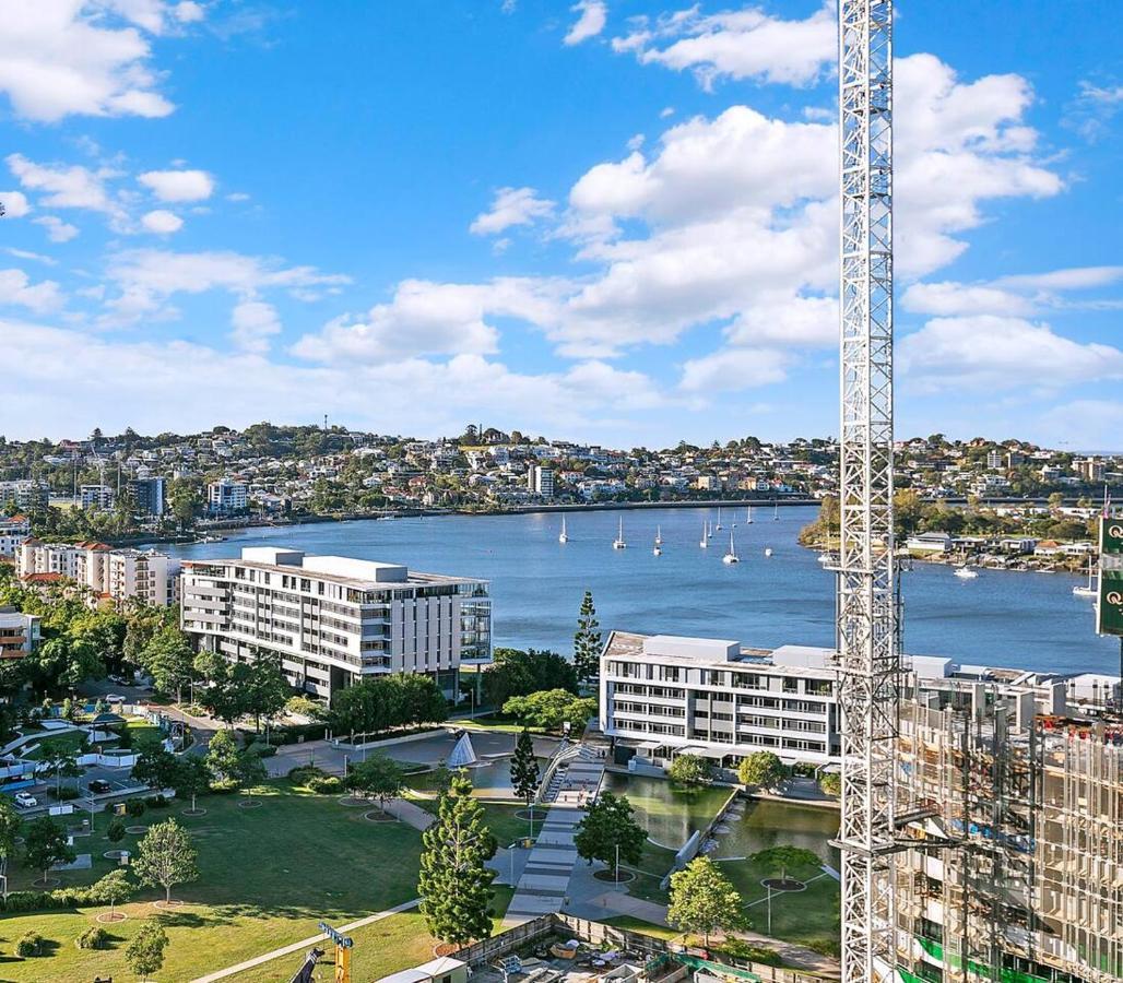 Fall In With Waterfront Resort-style Living Apartment Brisbane