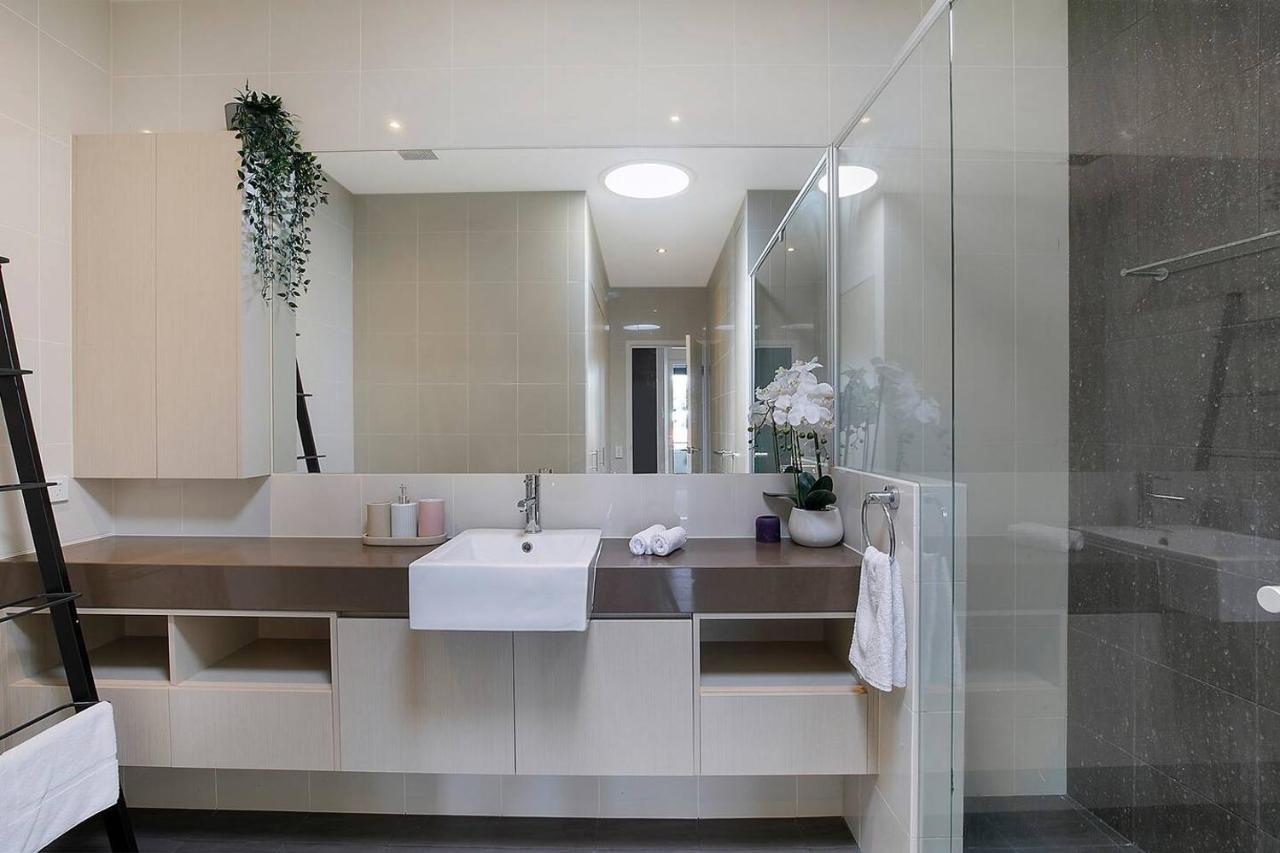 Of Taringa Penthouse With Sweeping Views Apartment Brisbane