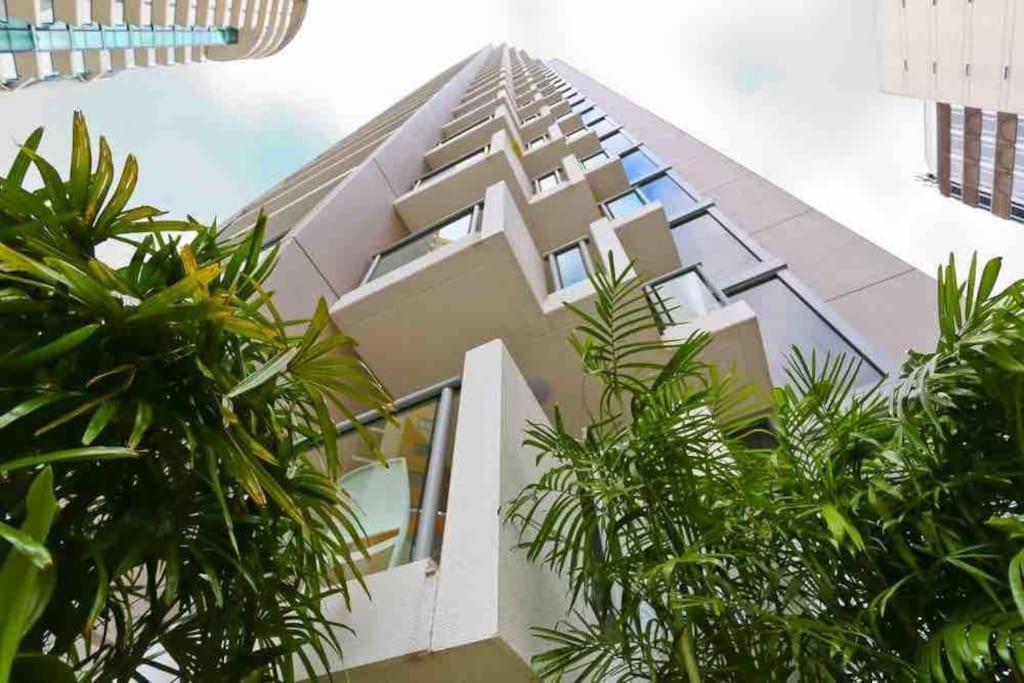 Central Cbd Studio, Balcony, Pool, Gym, Sauna * Brisbane