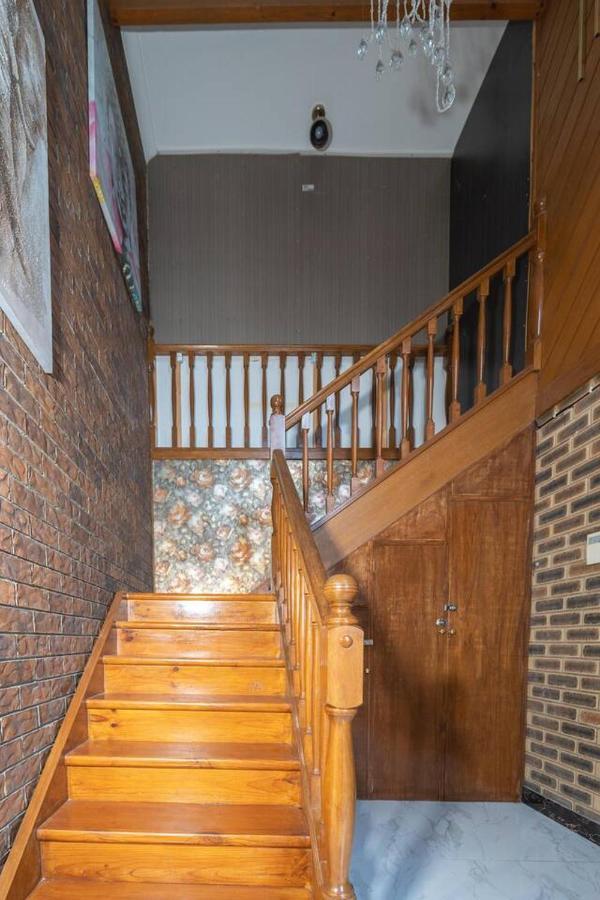 Luxury Living 2 Bedrooms 4 Beds 2b Athrooms In Southern Brisbane+ Parking Brisbane