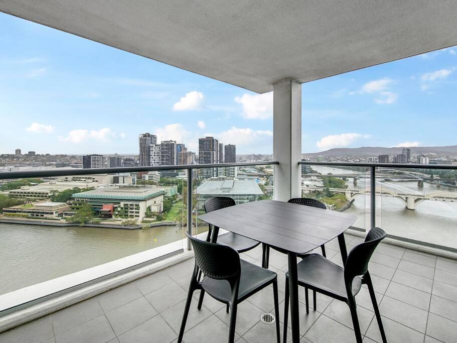 Spectacular River View Brisbane