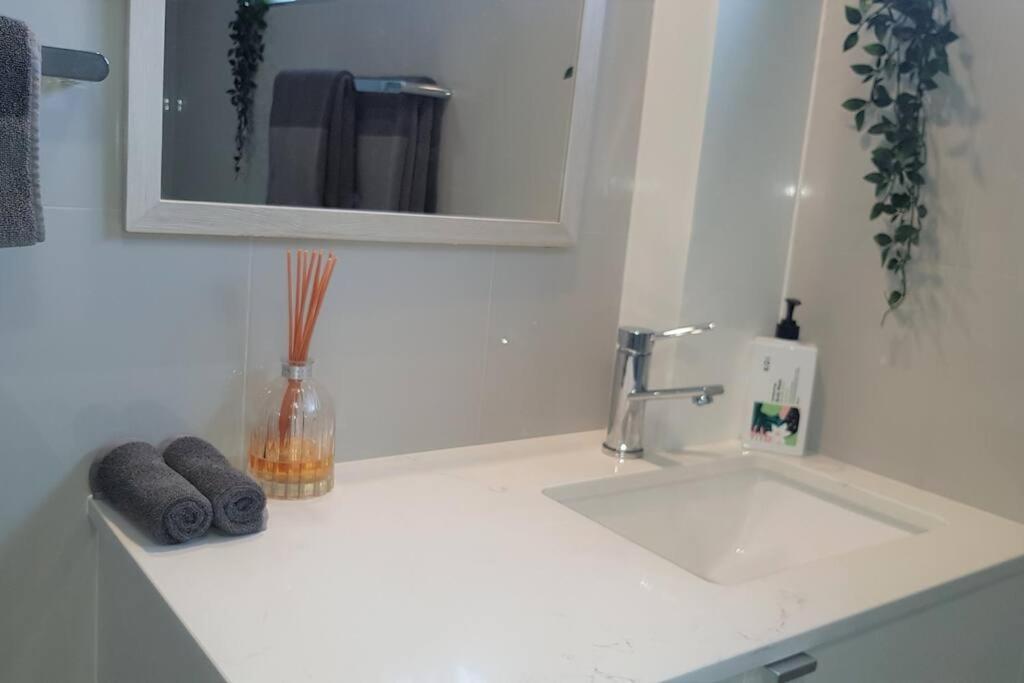 Apartment Cute & Comfy~close To Rbh,qut,vic Park,qld Ballet *