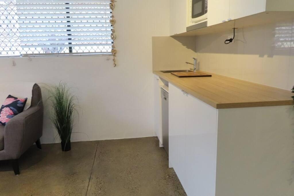 Apartment Cute & Comfy~close To Rbh,qut,vic Park,qld Ballet