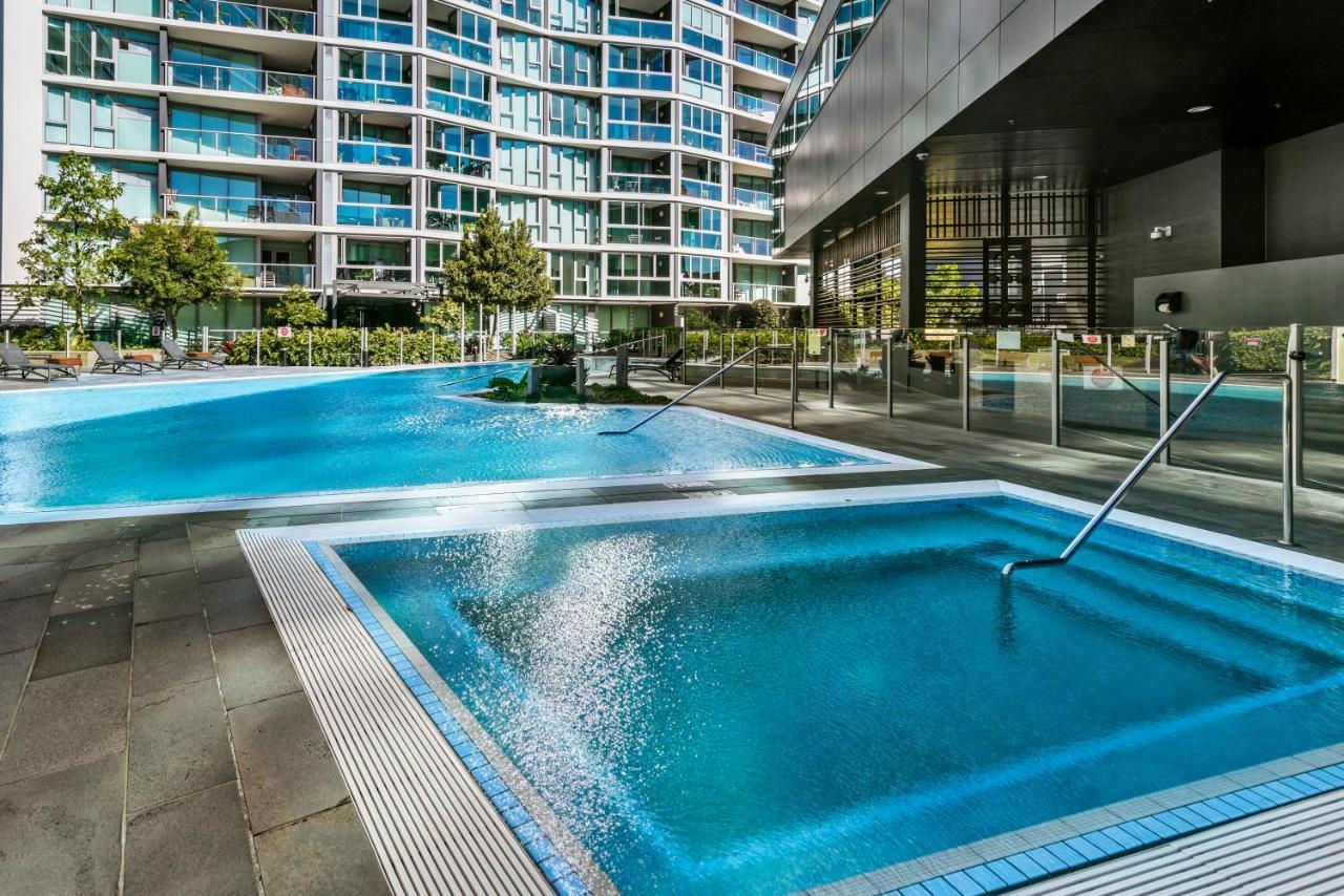 1-bedroom Riverfront With Pool * Brisbane