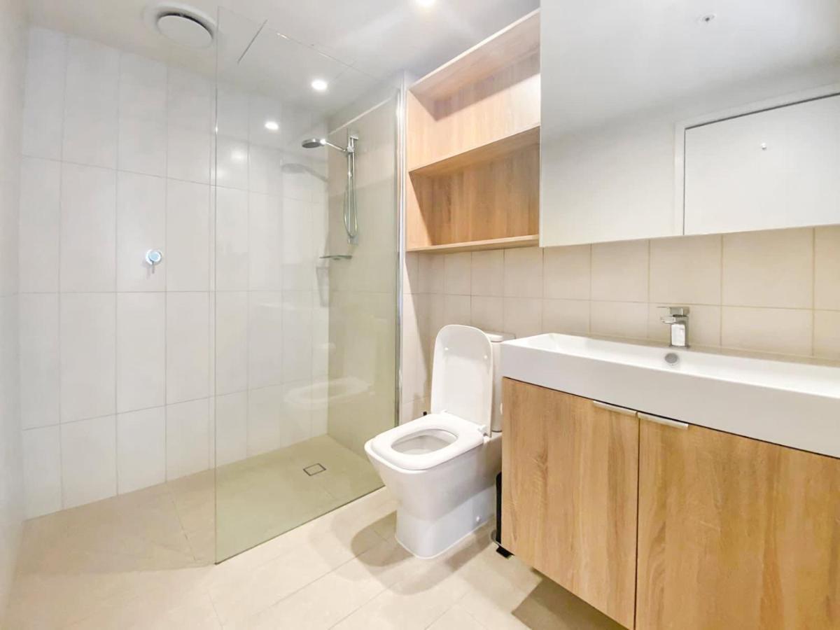 1 Bedroom With Carpark - Cbd Story Bridge Riverside Apartment