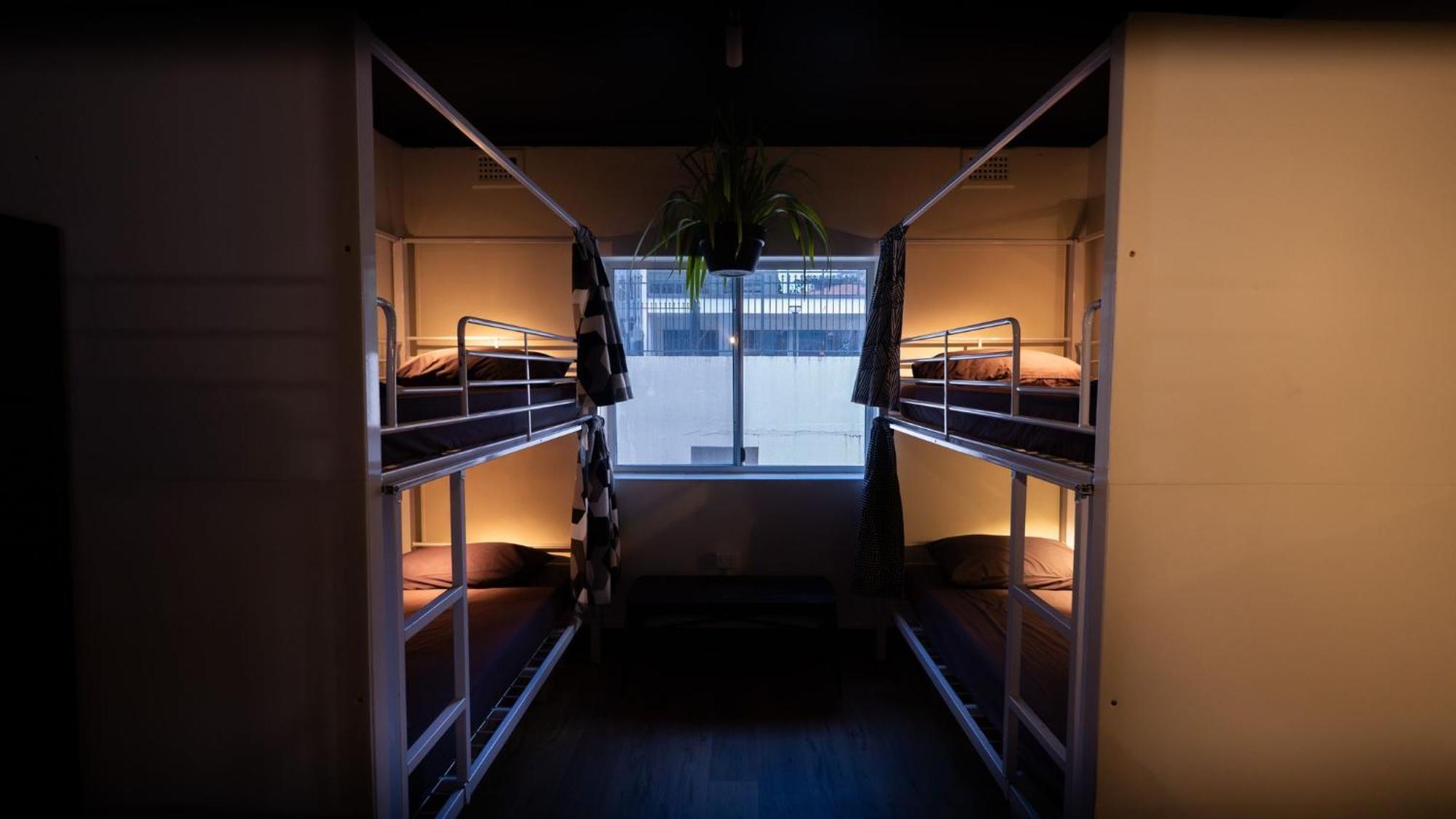 Quarters Albergue *