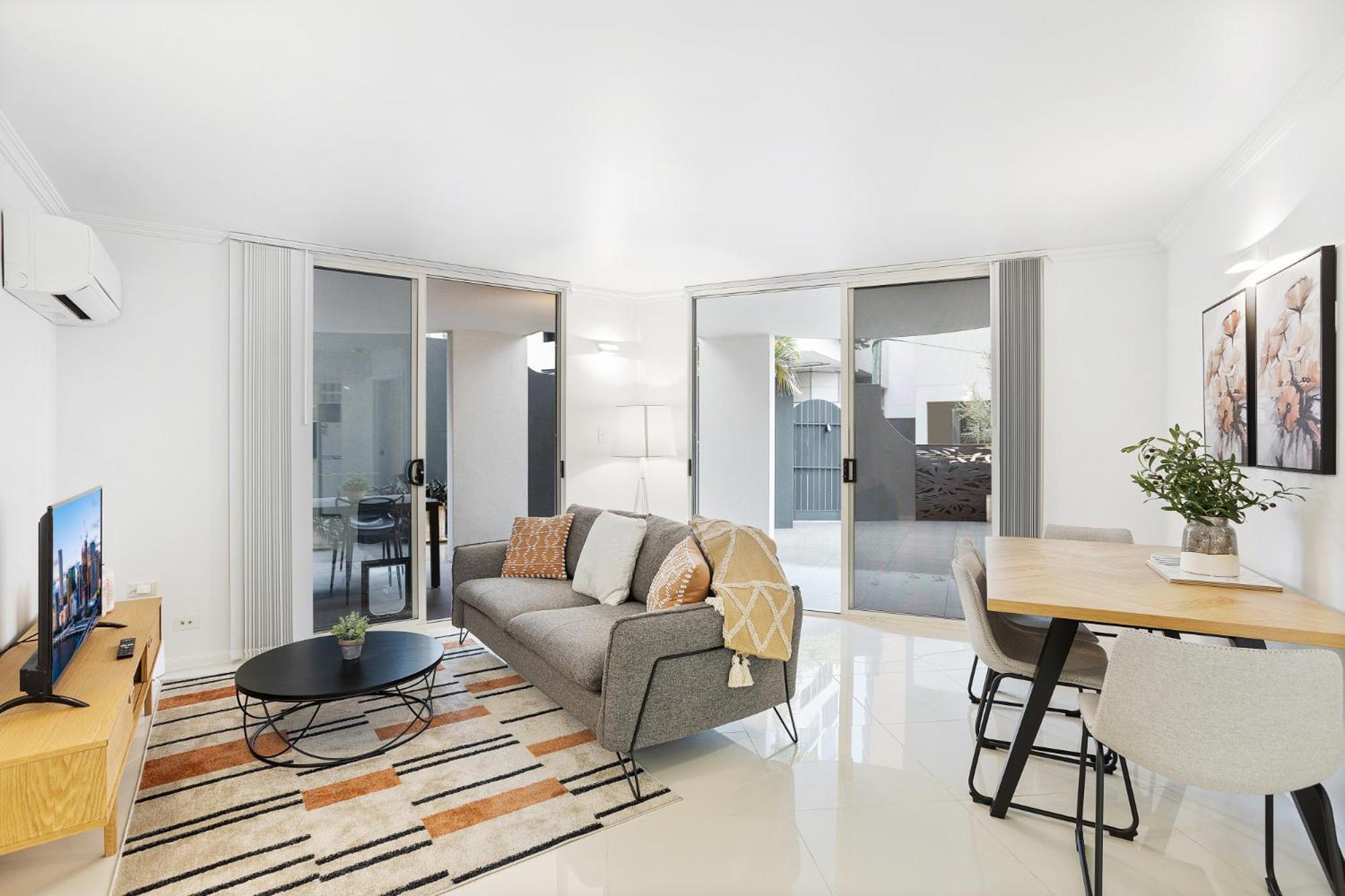 Apartamento Comfy 2-bed With Pool And Secure Parking *