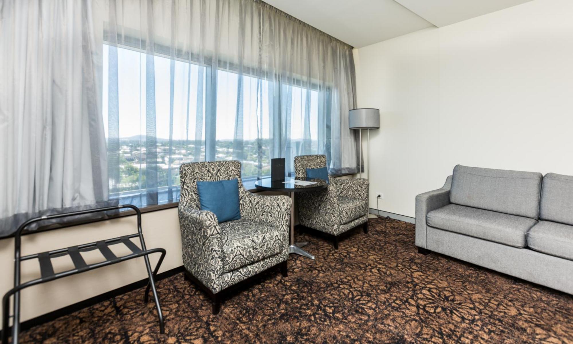 Calamvale And Conference Centre Hotel 4*