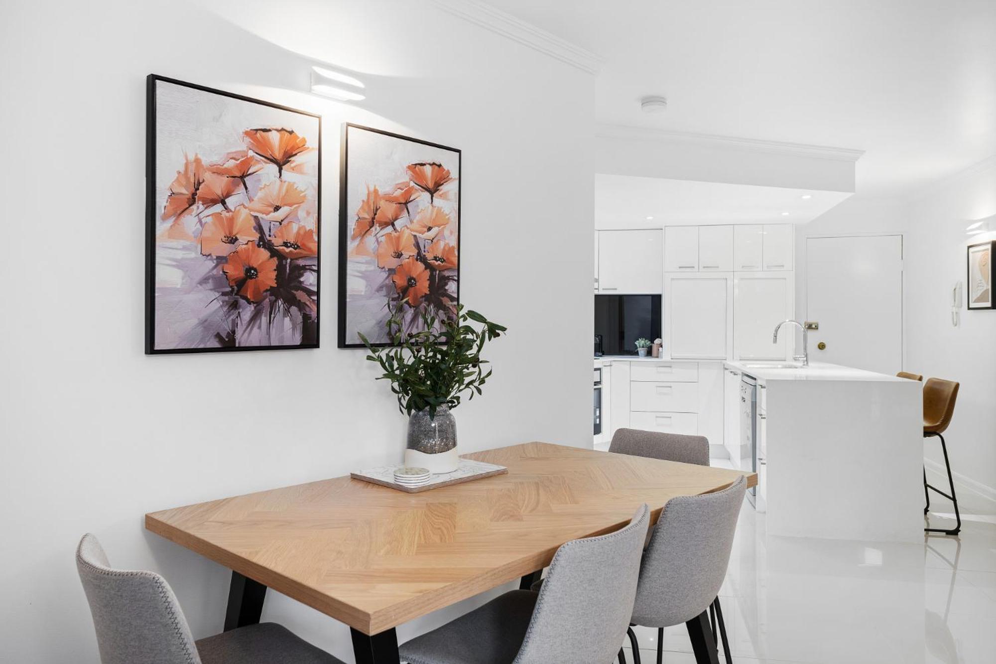 Comfy 2-bed With Pool And Secure Parking Apartamento