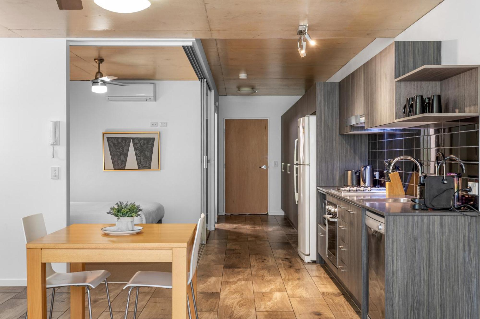 Humble Living In An Energetic Neighbourhood Apartment *