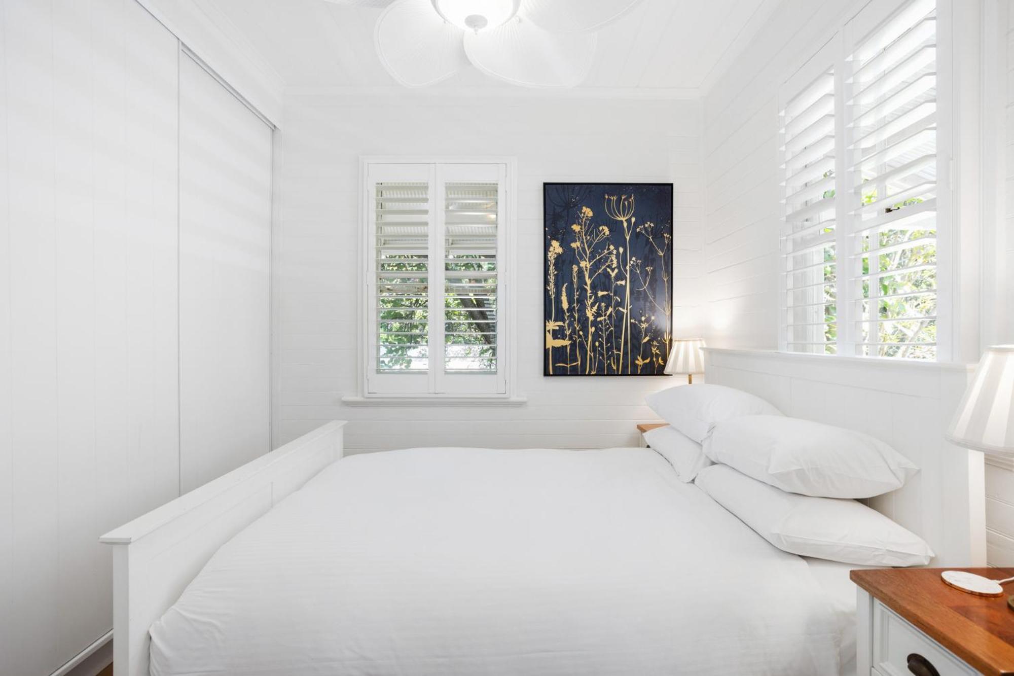 Tranquil 2-bed Family With Deck Among Trees *