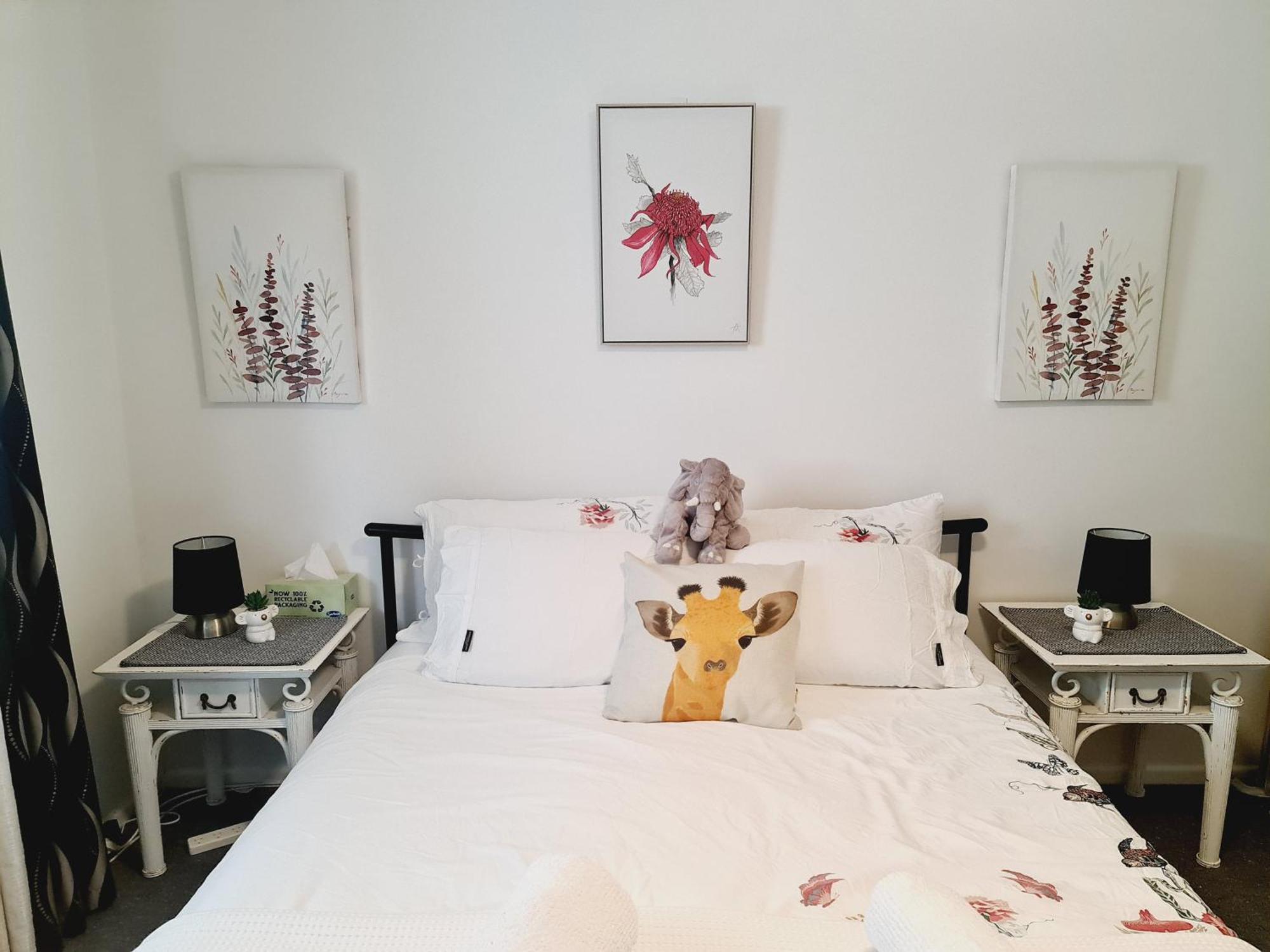 Amazing Location-private In A Share House-2 Available!!