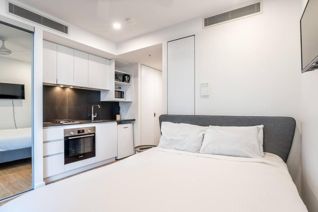Cozy 1bed In South Next To Station Apartment