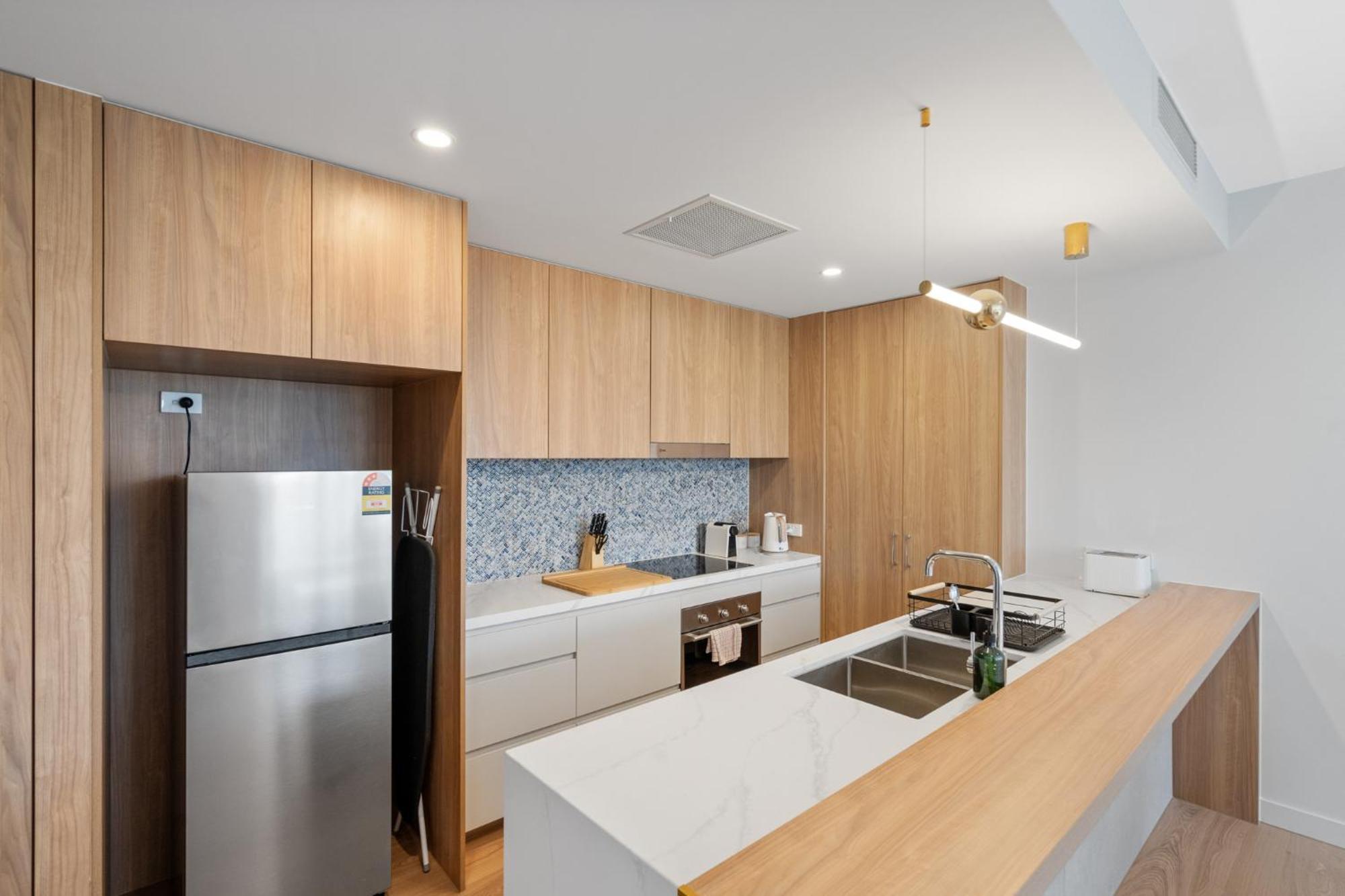 The Roocrest - Kangaroo Point Brand New 2br With Parking * Brisbane