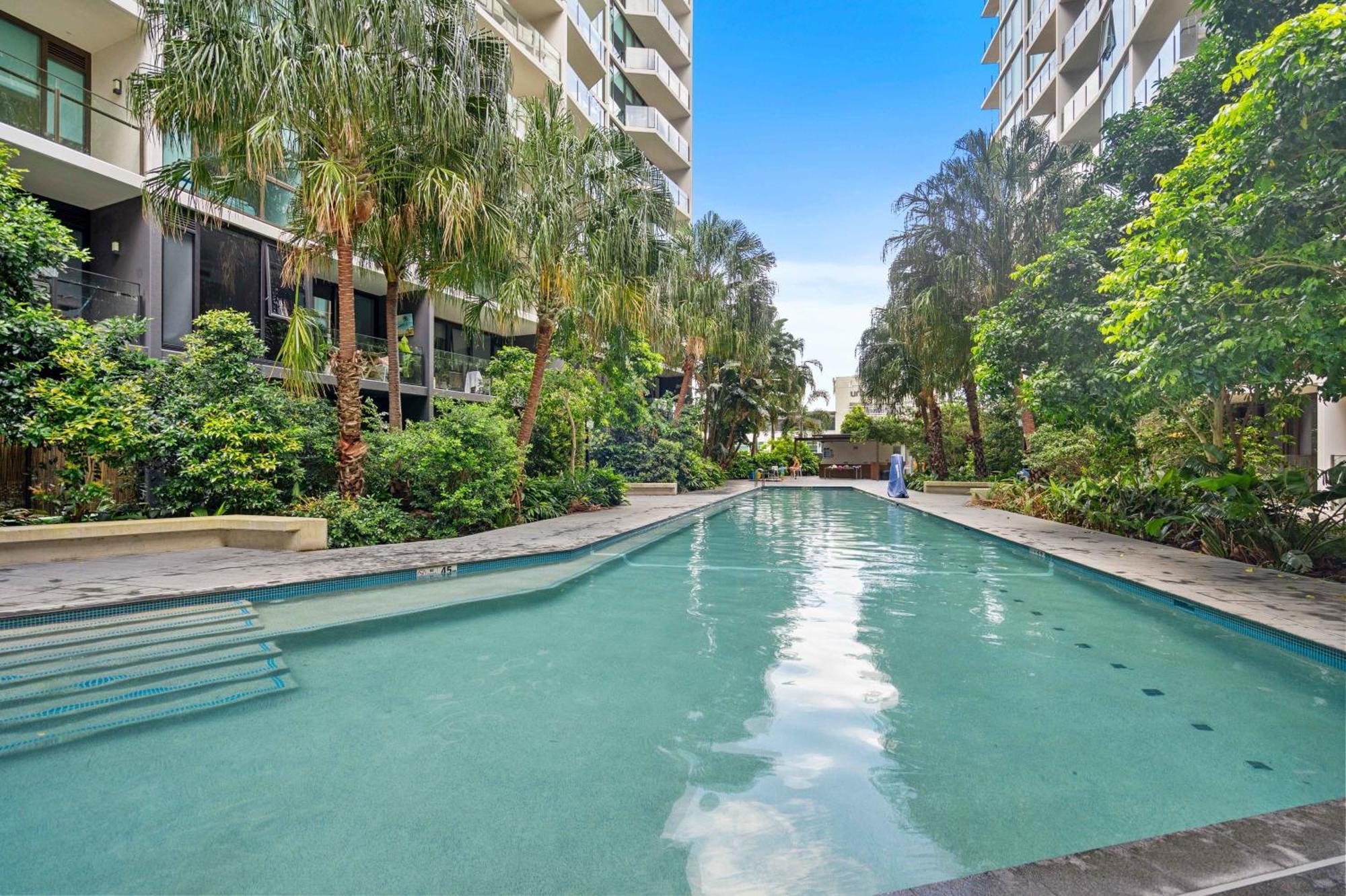 Apartment Homely 1-bedroom With Parking And Wifi Brisbane