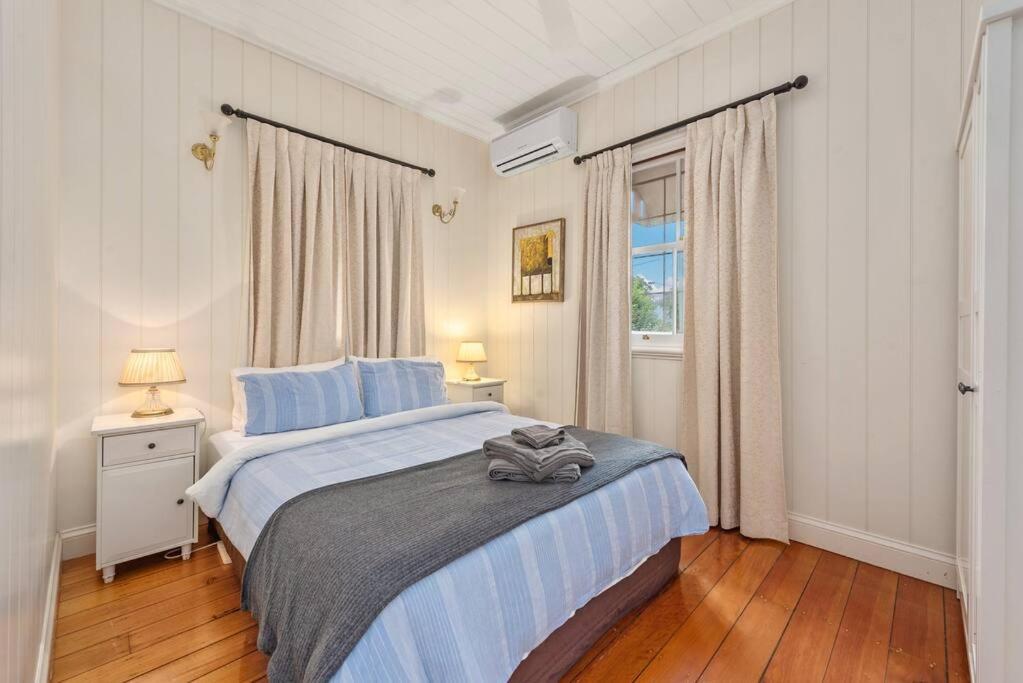 The Family Getaway ~ 3 Bed/2 Bath/1car ~ Wooloowin Casa de férias Brisbane