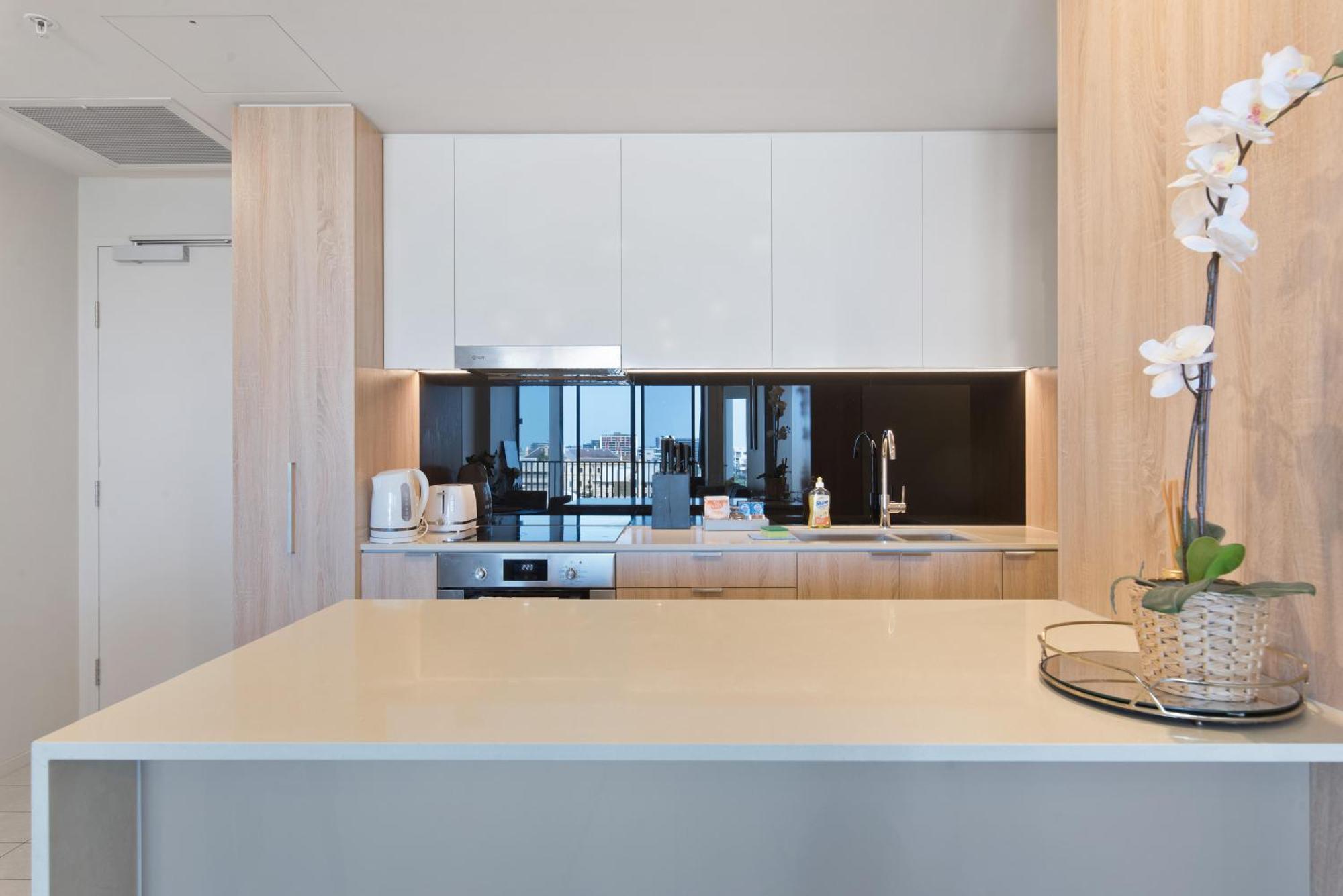 Queen St Apartment