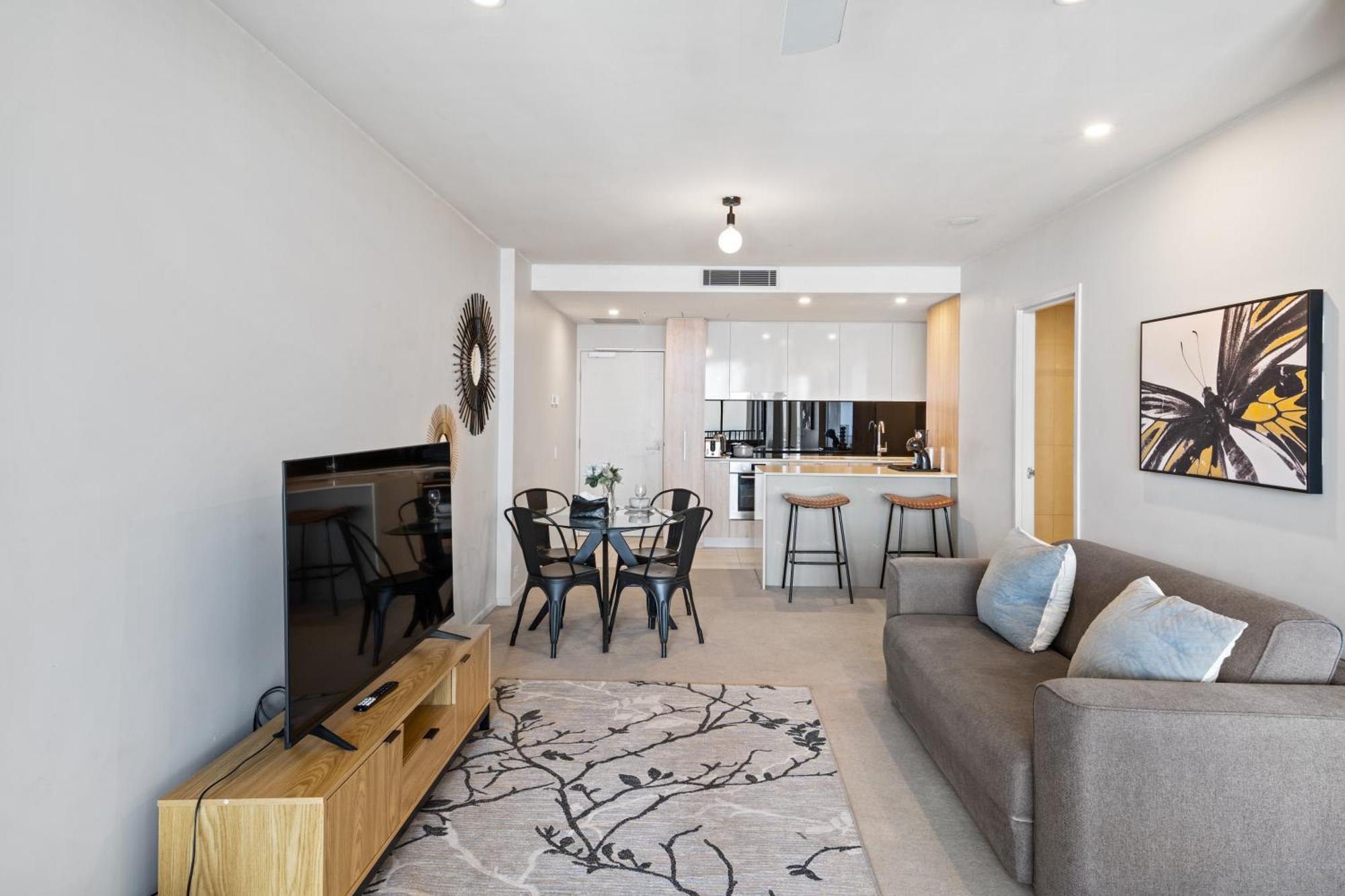 Apartment Queen St