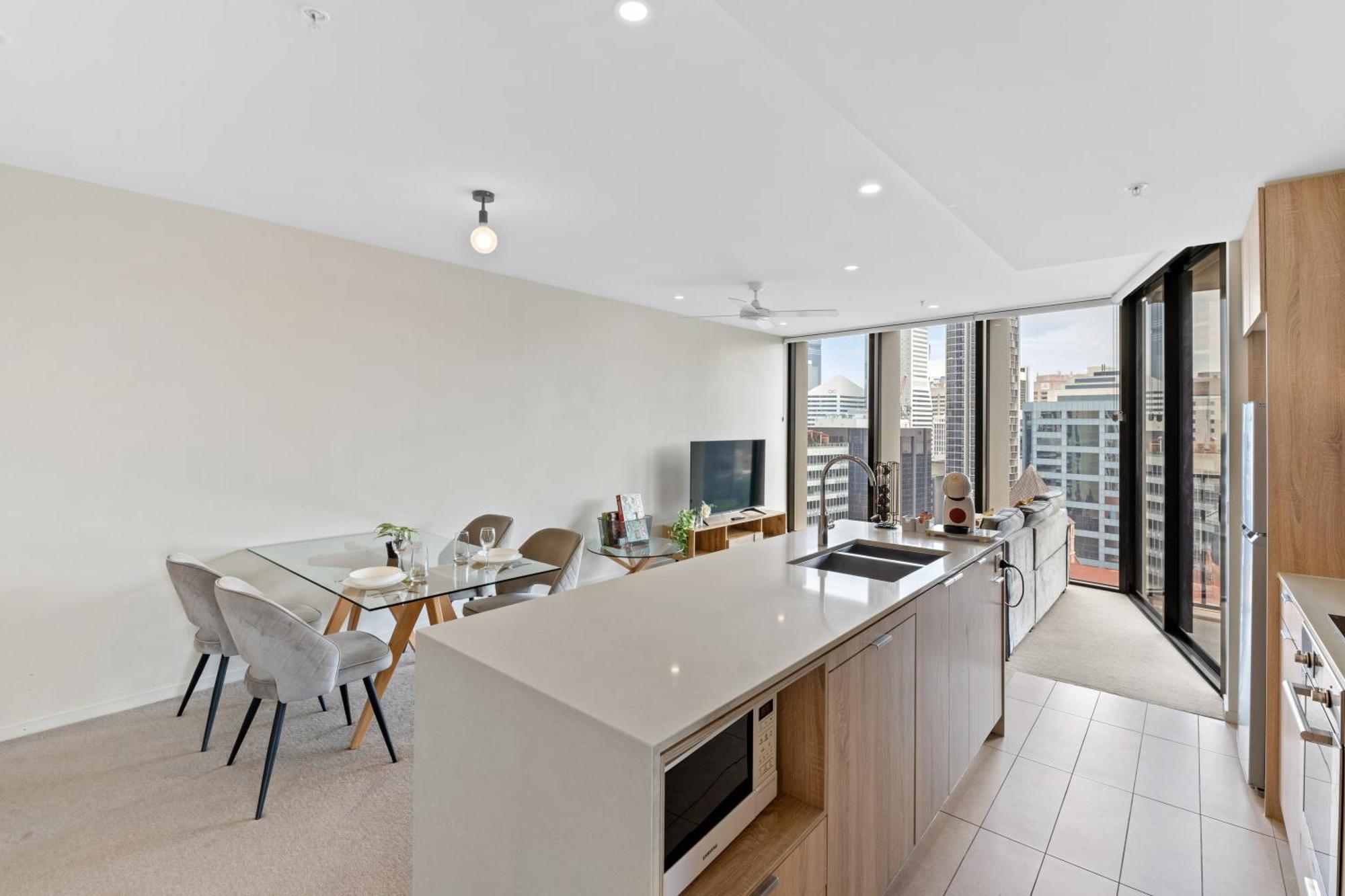 Apartment Queen St Brisbane