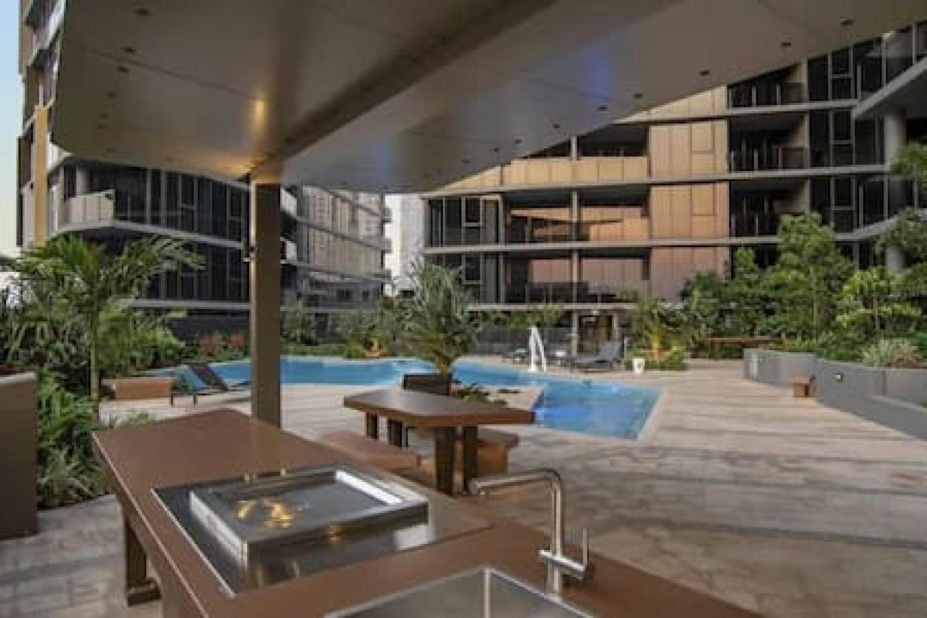 Chic Living W Sunset Views 2bd1 * Brisbane