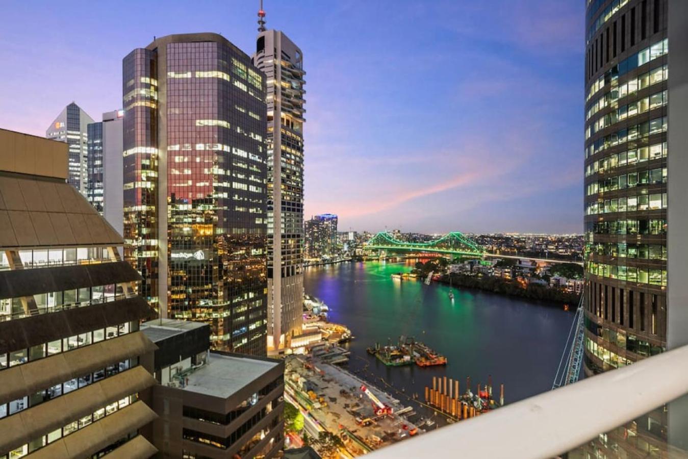 2br In The Heart Of The W Stunning View