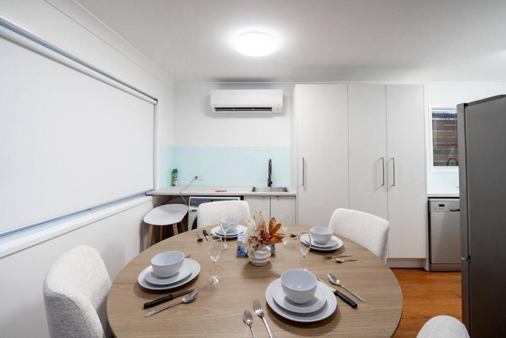 3br15ba House W Parking Close To Eastwood L143up Holiday home Brisbane