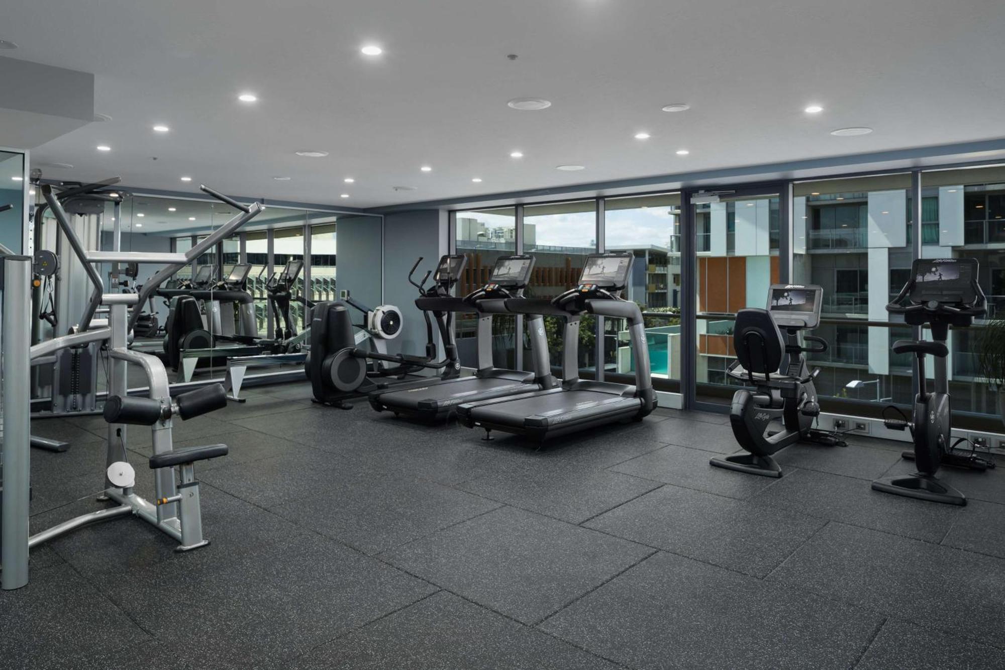 Rydges South Bank Hotel 4*