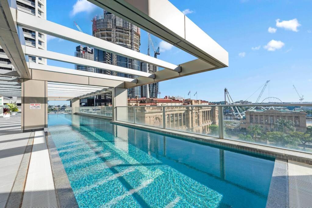 Heights! 2bed/1bath/1car/views ~ Cbd Brisbane