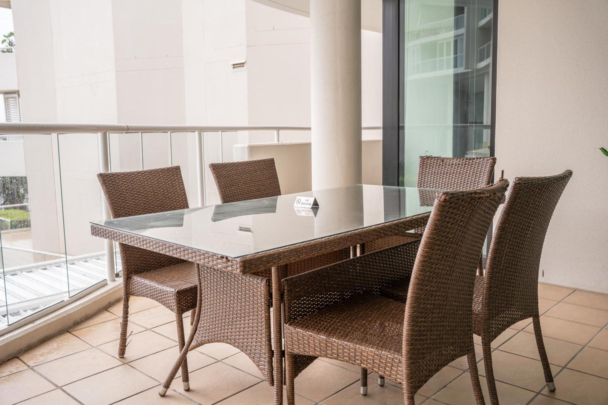 Apartment Riverside Retreat! Beautiful Water Views! - New Farm Brisbane