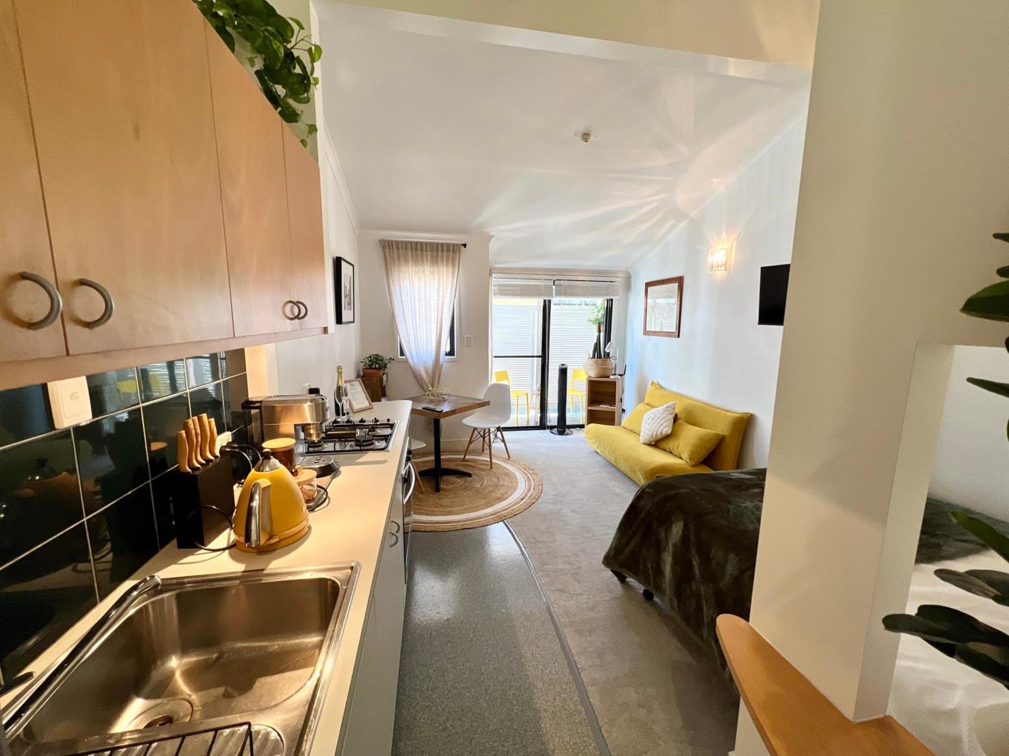 Self Contained Haven In New Farm