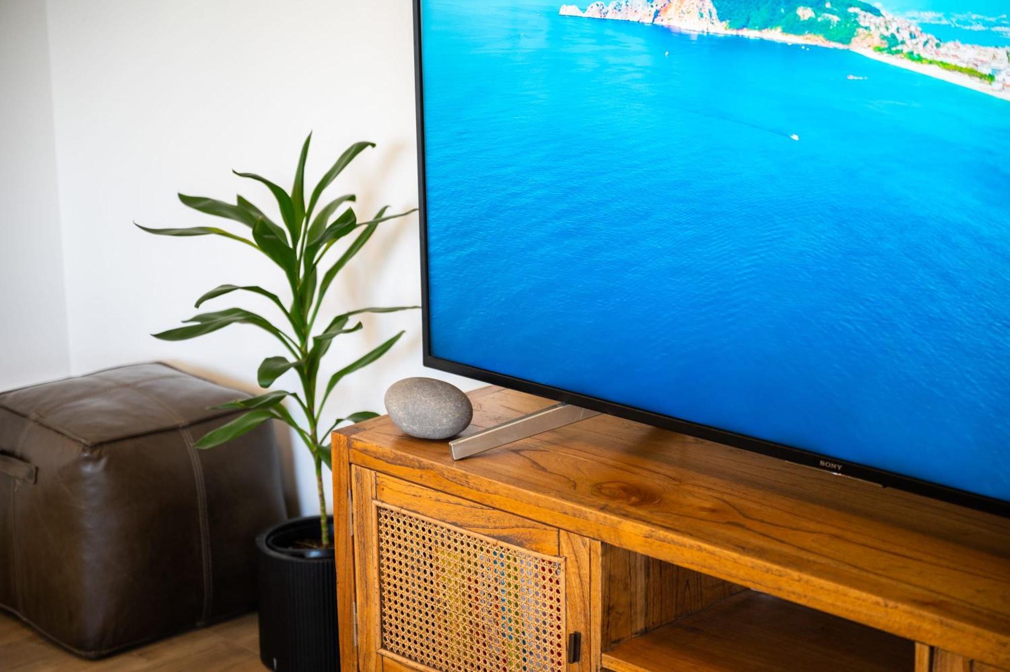 Tranquil 2-bed Inner City Retreat With Parking Apartment Brisbane