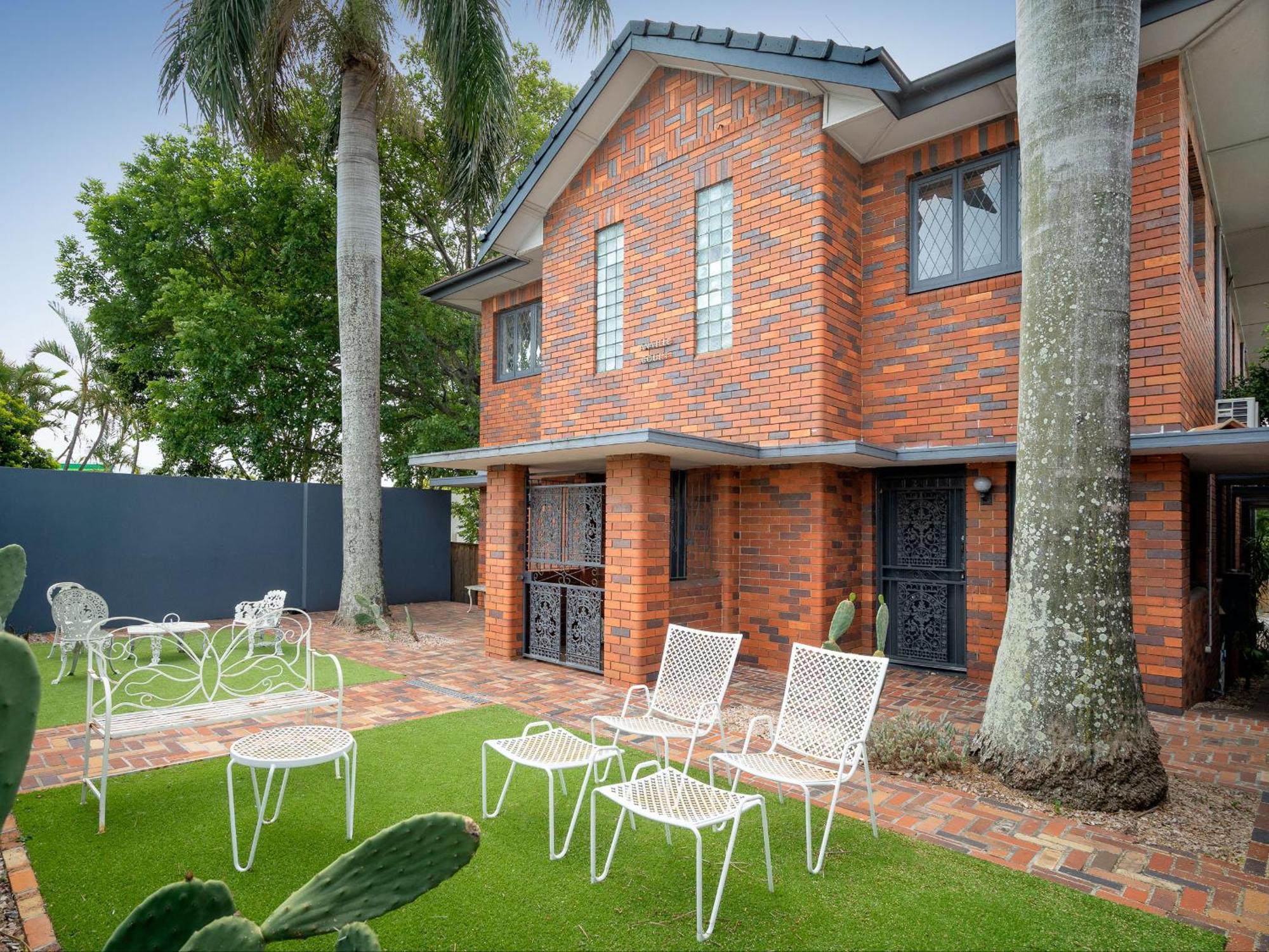 Apartment Anville Court Brisbane