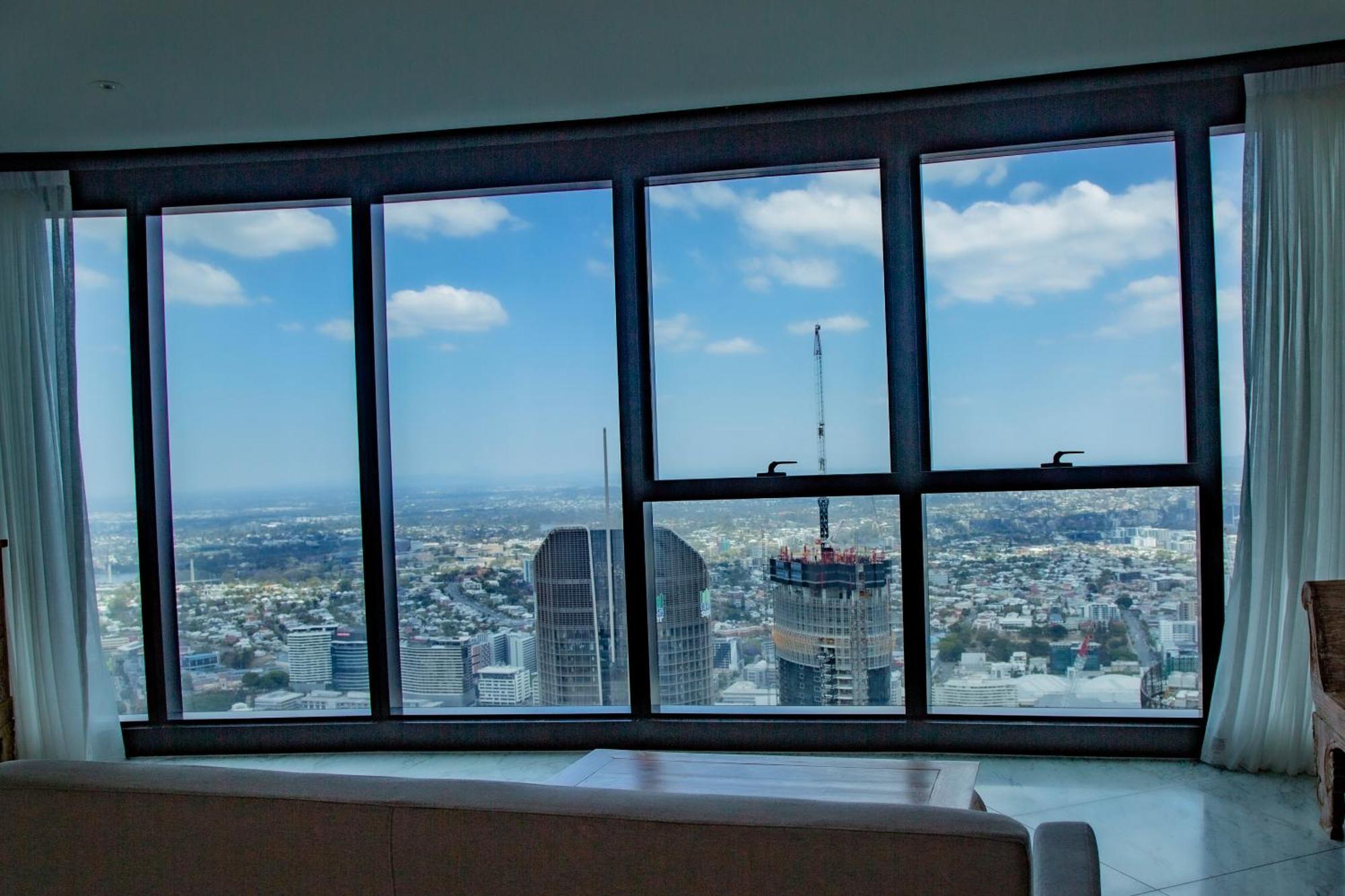 2 Bed 2 Bath In Cbd With Car Park Apartamento