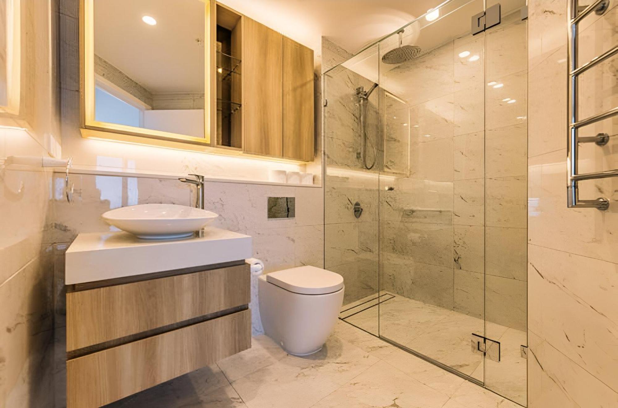 2 Bed 2 Bath In Cbd With Car Park Brisbane