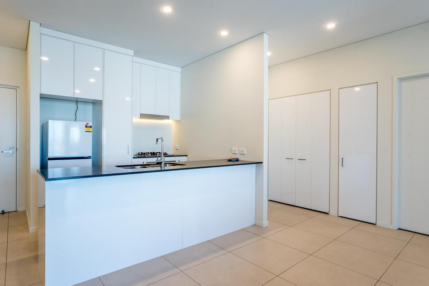 Comfort Two Bedroom With Free Parking In Valley Apartment *