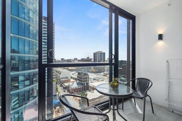 Amazing 1br W Pool Apartment *