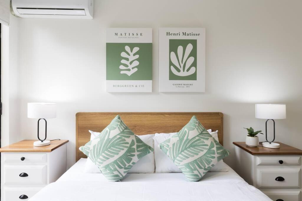 Spacious 2 Bed/2 Bath Garden Aircon
