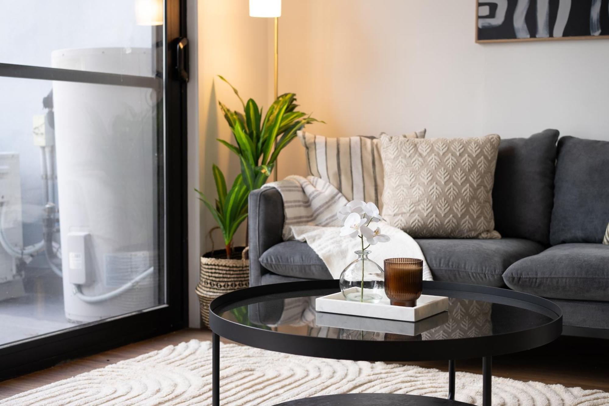 Balmoral - Airy & Light-filled Edge Comfort Brisbane