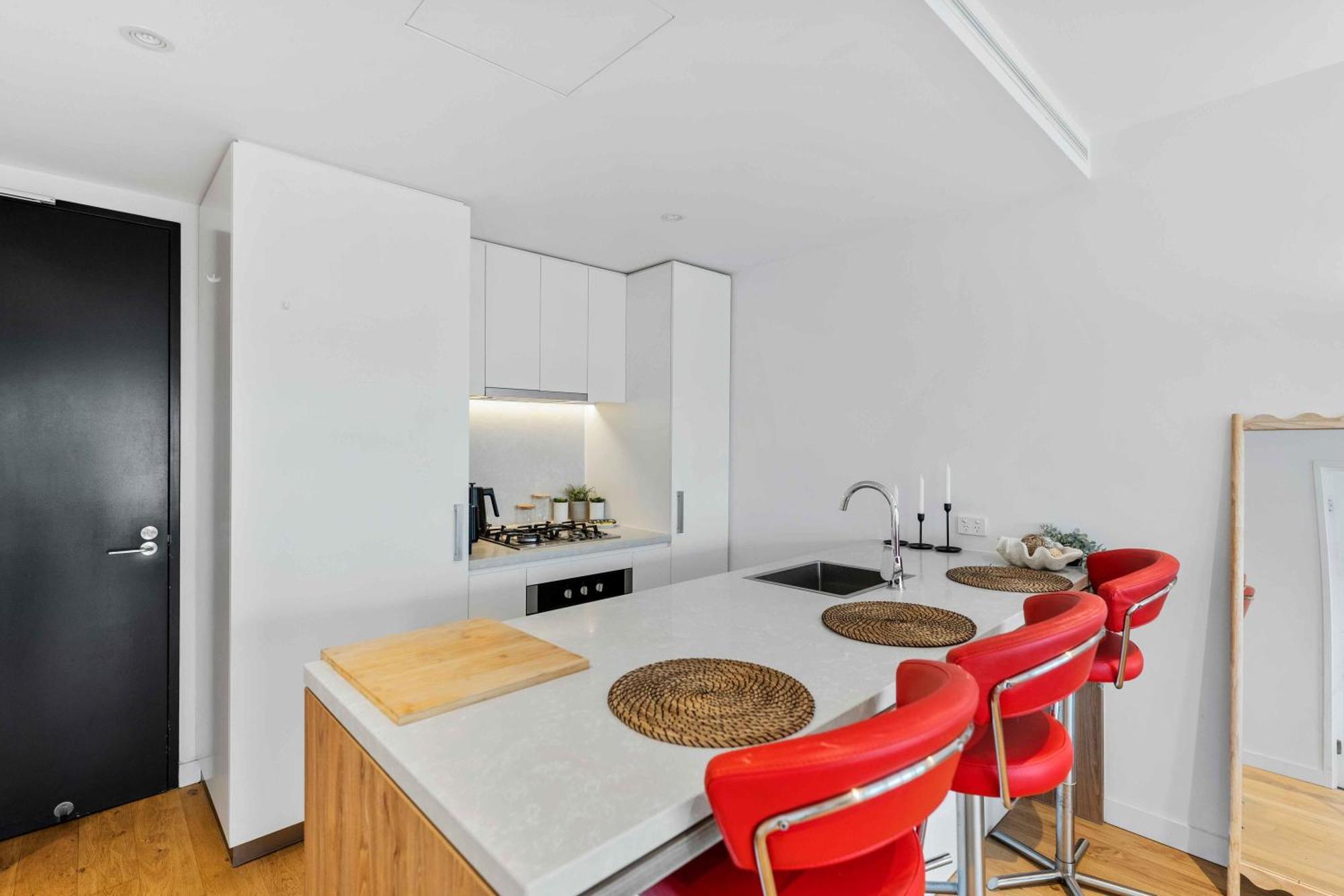 Modern 1br With Gym Pool & Wifi * Brisbane