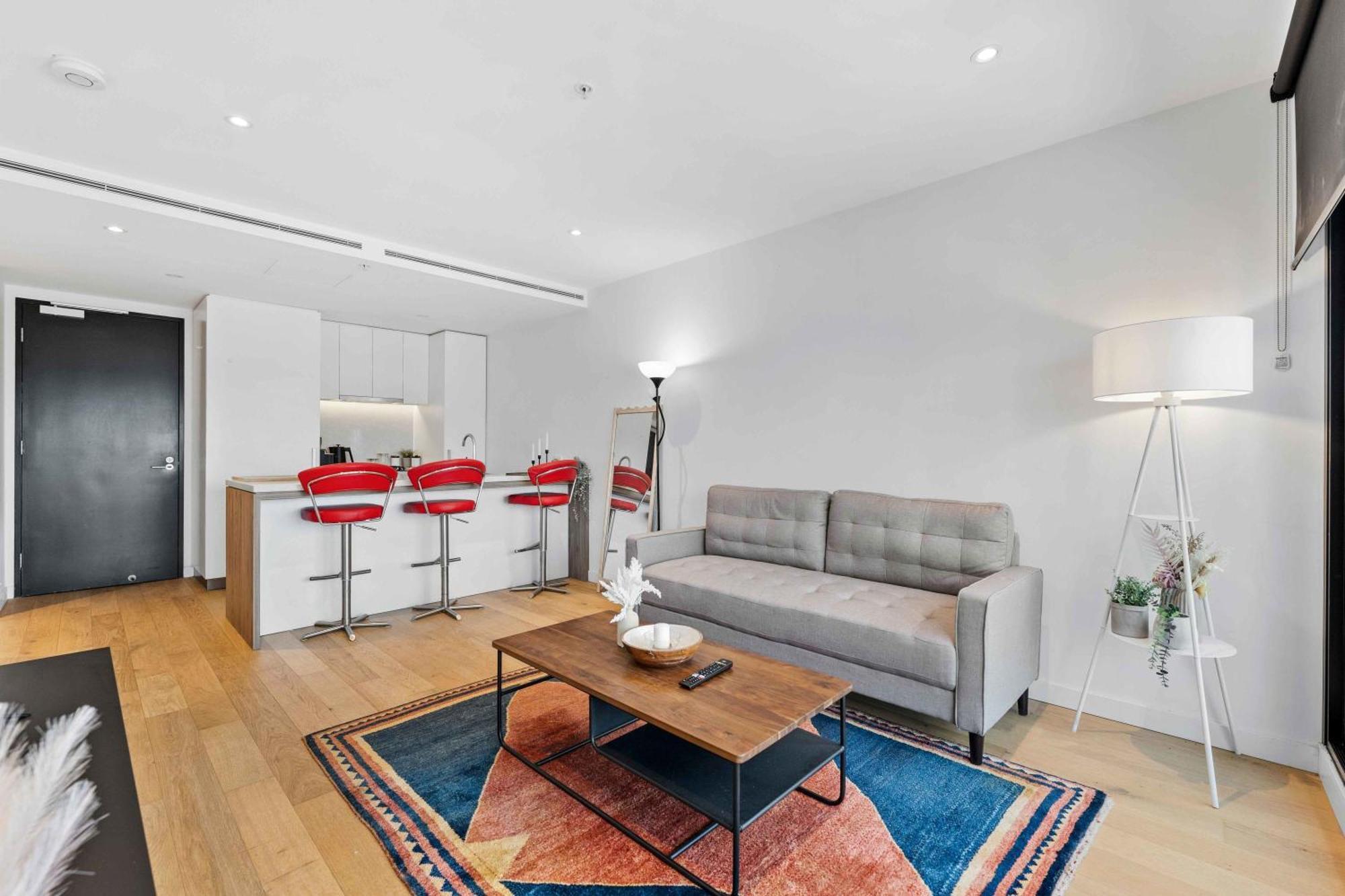 Modern 1br With Gym Pool & Wifi Apartment