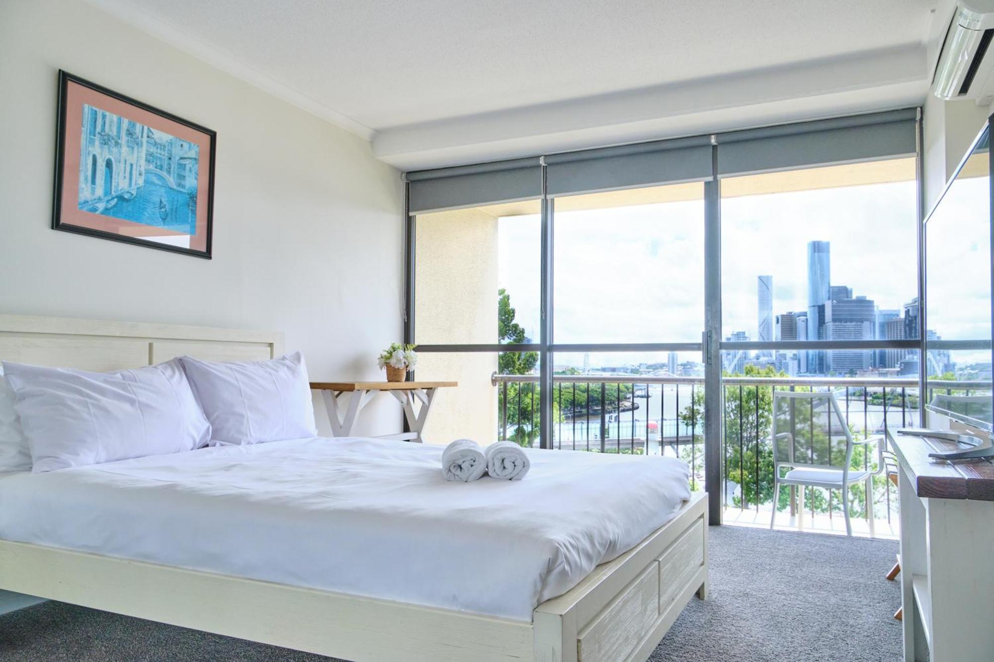 River Plaza 3* Brisbane
