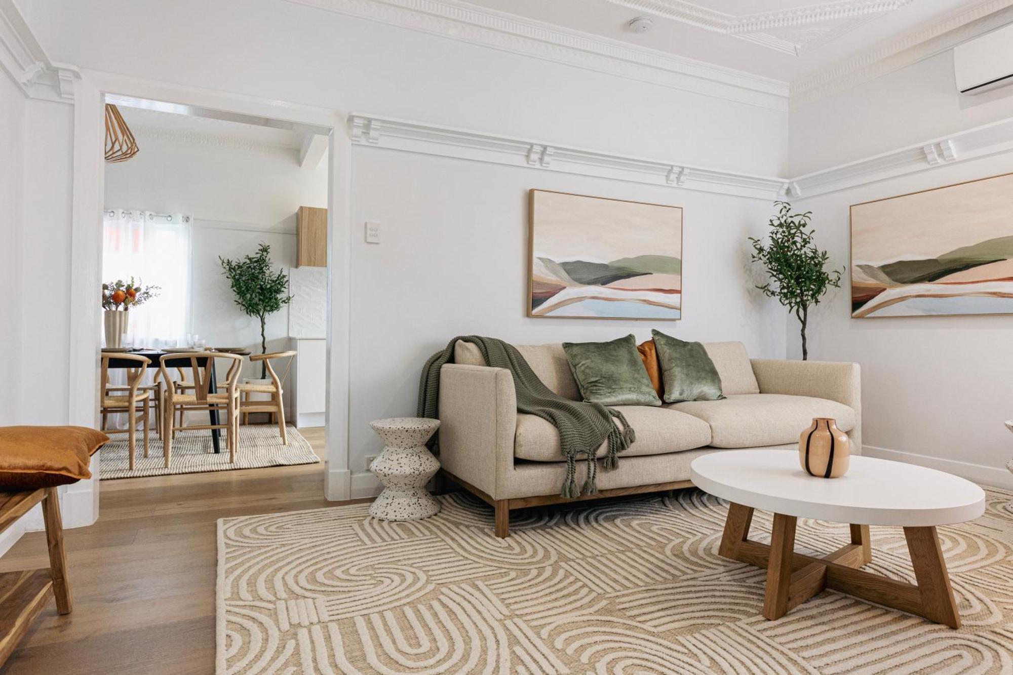 Urban Getaway Bardon Luxe 3 Bed 2 Bath And Pool Holiday home *