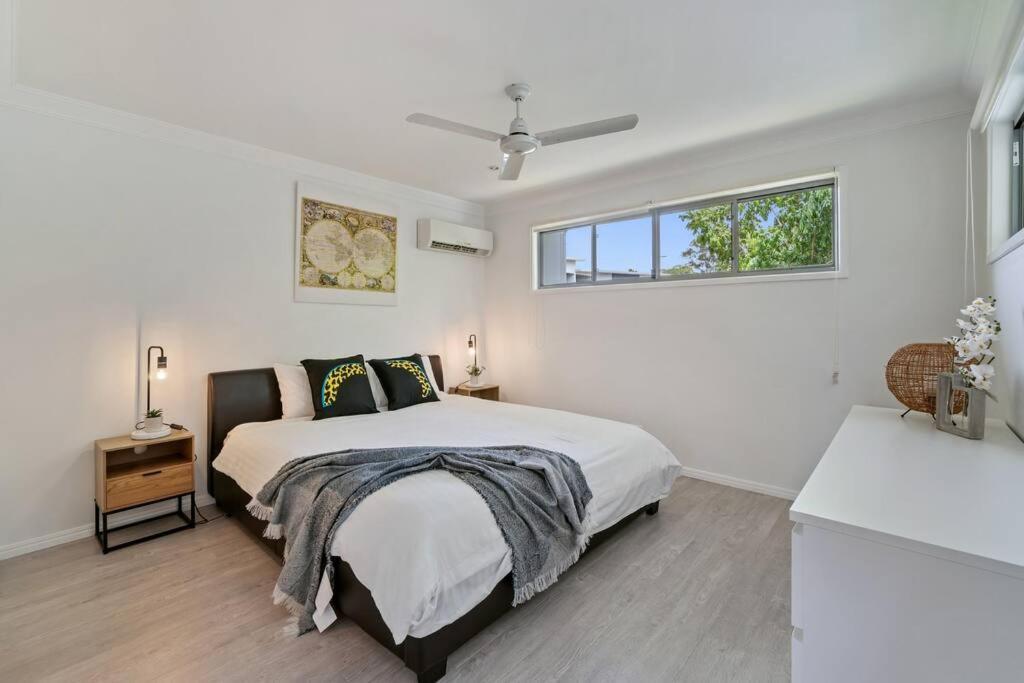 Stunning 3-bedroom Townhouse *