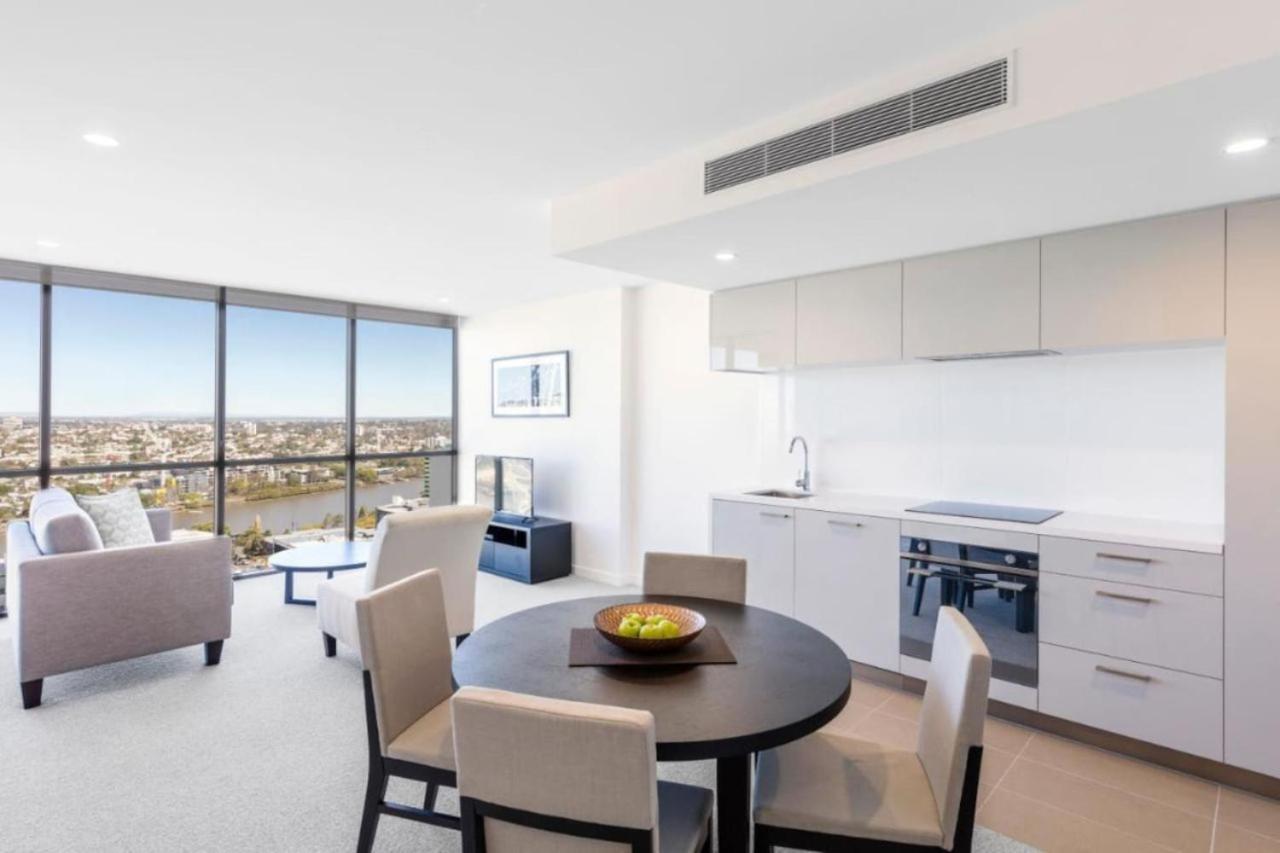 Amazing 2br Delicate Apt, 1min To Train Station Apartment Brisbane