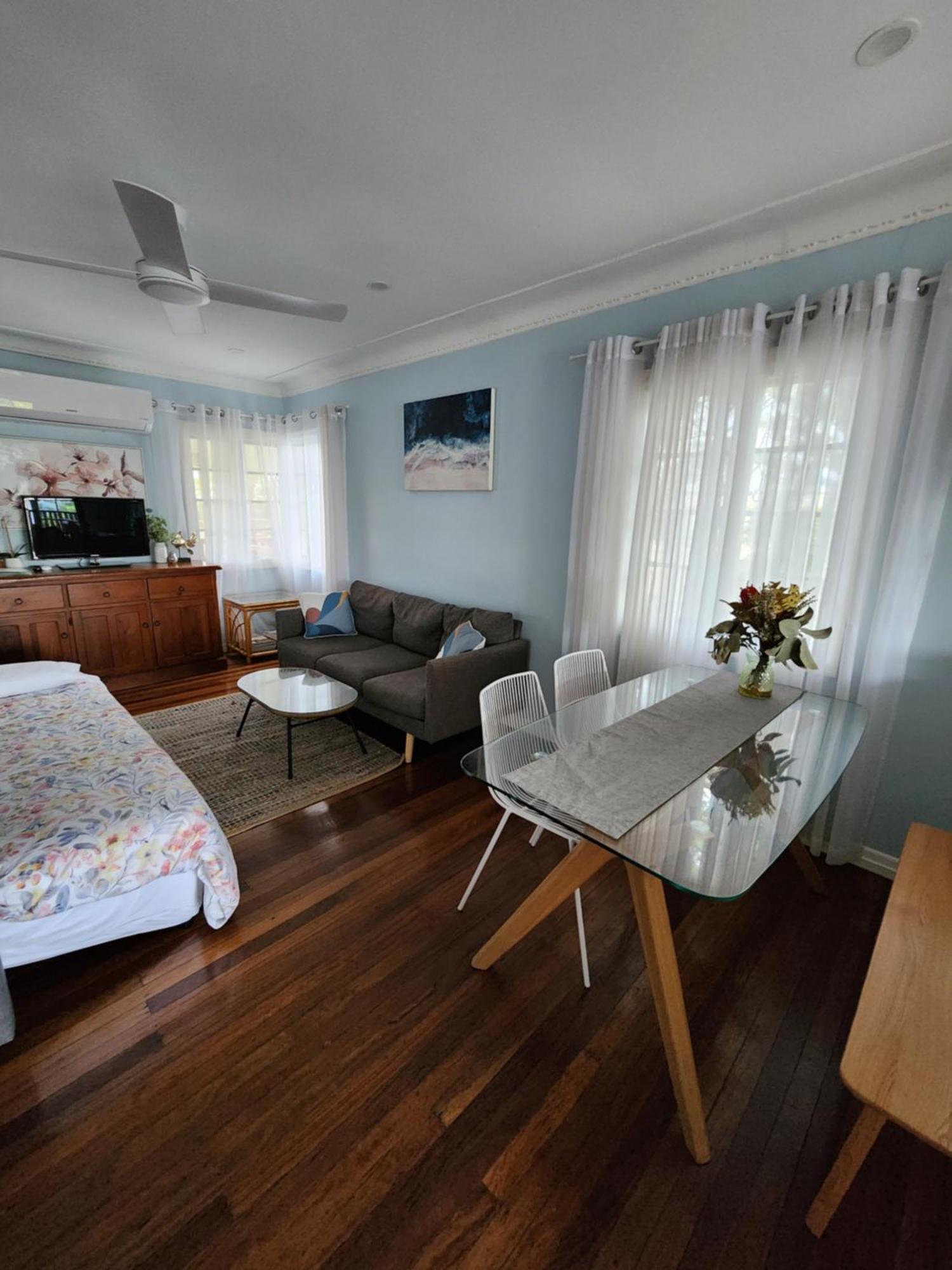 Oxley Mineral Pool & Private Suburbanstay Brisbane